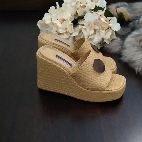 Amanda Smith Vintage Espadrille Wedge - Picture 2 of 7